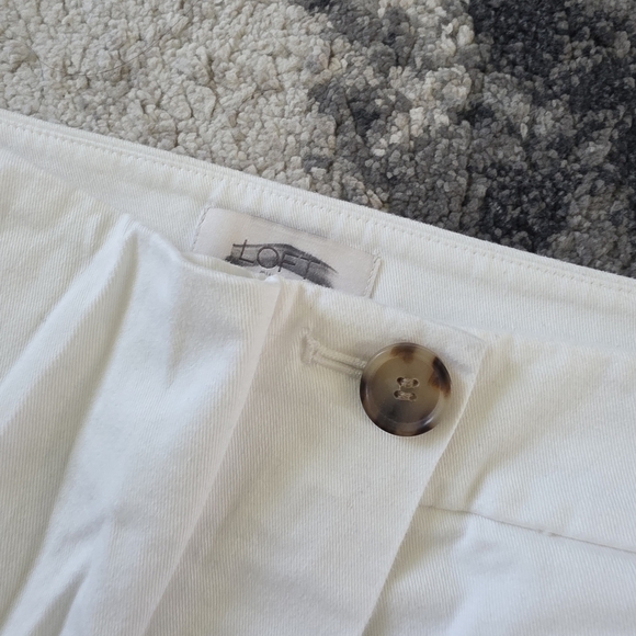 LOFT Old Money White Women's Skort Shorts Size 2 Or XS / Small - Picture 2 of 8